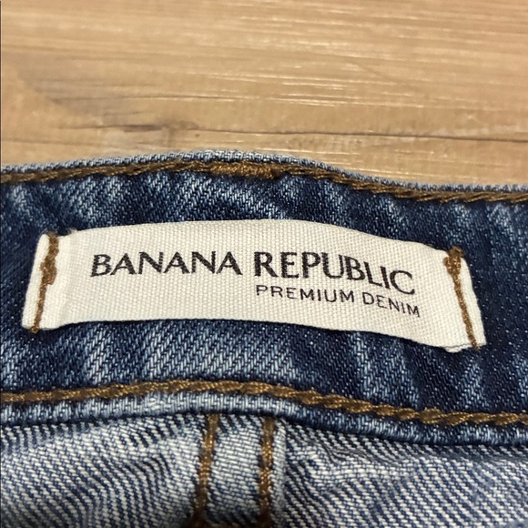 Banana republic premium denim cropped flare jeans women’s 27 Medium wash Raw ham - Picture 3 of 10